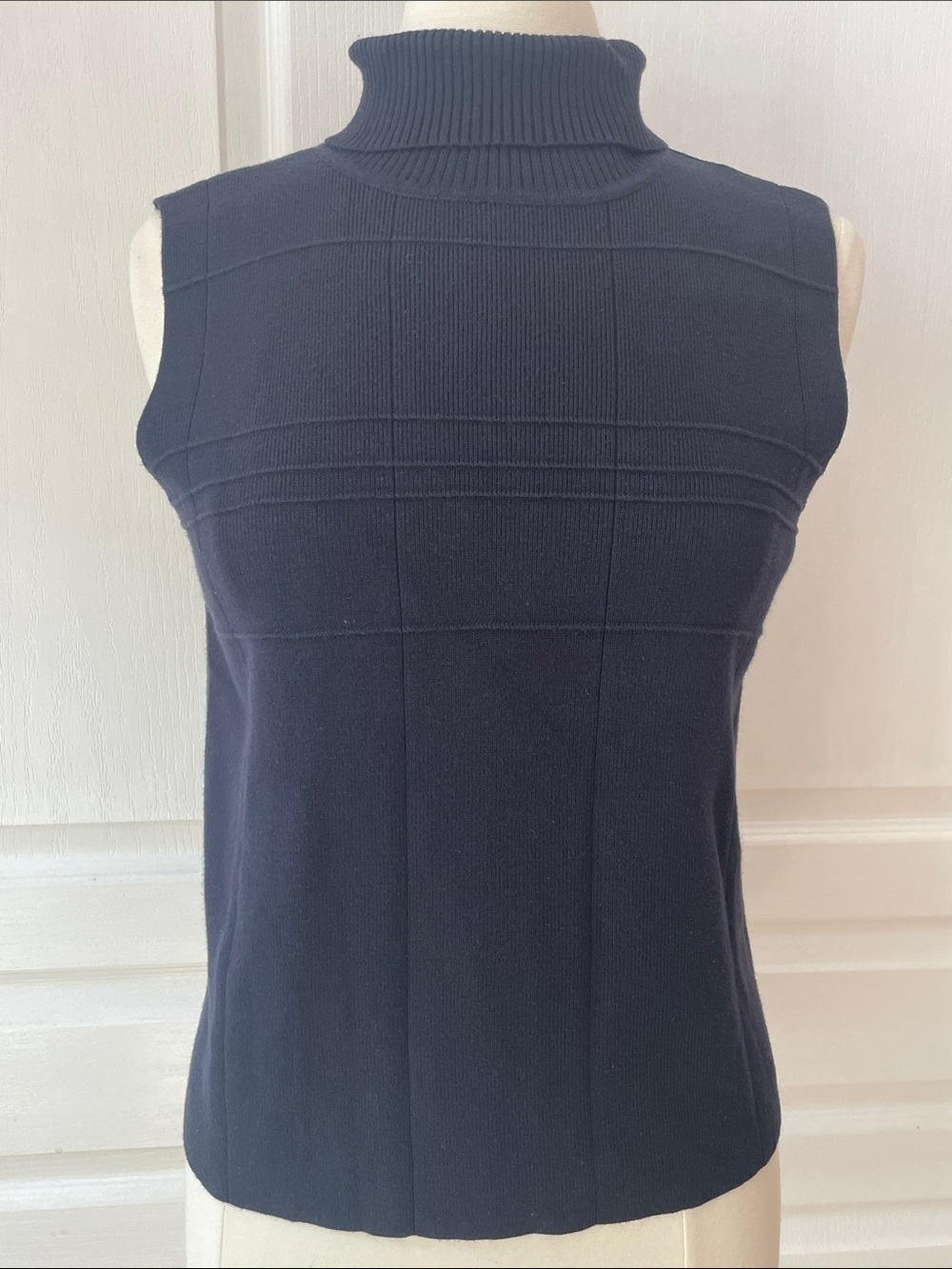 Vintage Y2K Christopher & Banks Sleeveless Turtleneck Sweater - Black